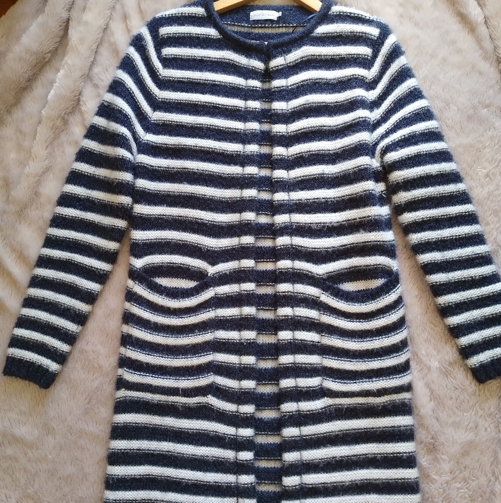 Strip Sweater Cardigan